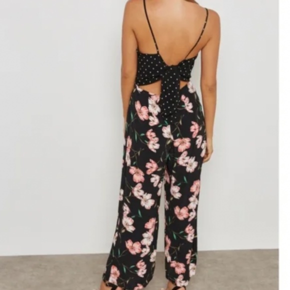 Topshop tie back jumpsuit - Picture 2 of 6